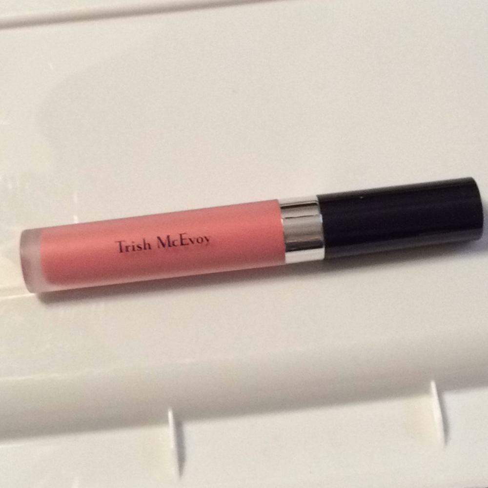 Trish mcevoy nude liquid lipstick